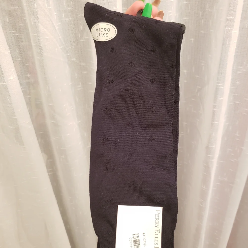 Perry Ellis Portfolio Dress Socks Black NWT